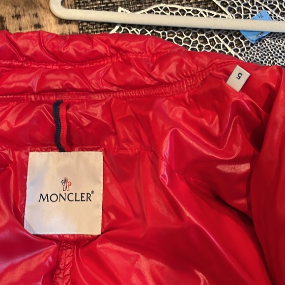 SALE! EUC MONCLER moto-style puffer jacket/Red Hot & Ready for Whatever Weathah! - Picture 13 of 17